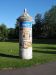 Werbung auf Säulen in Pärnu, Estonia